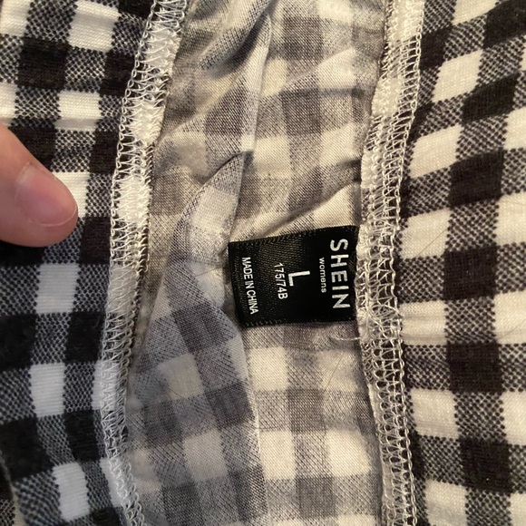 Black and white gingham mini skirt - Picture 2 of 2